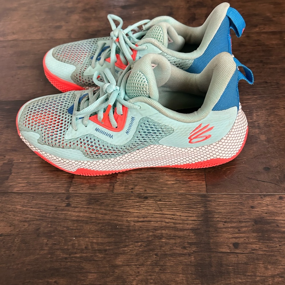 Under Armour Curry HOVR Splash 3 Athletic Shoes
